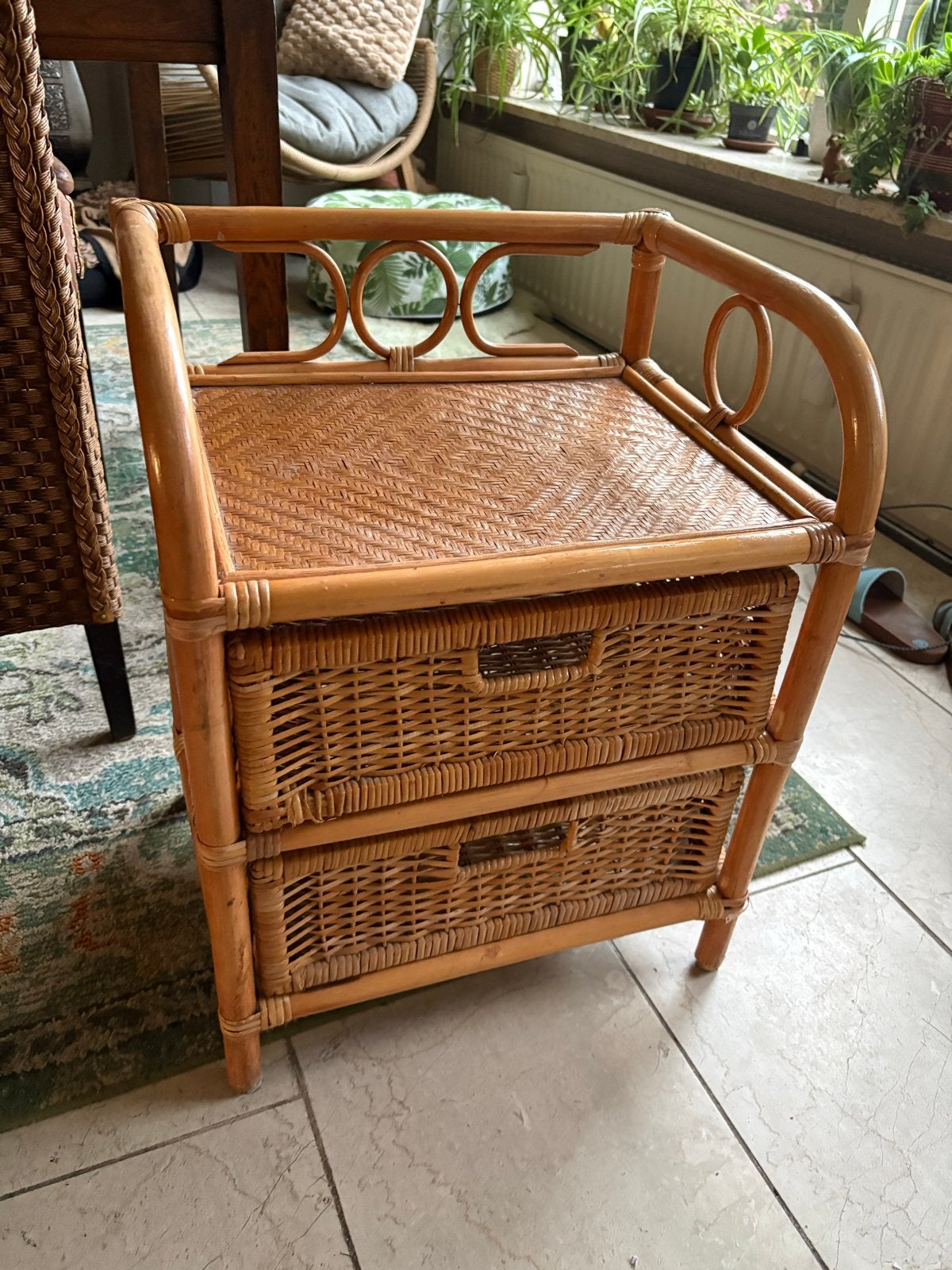 Rotan riet ladekastje nachtkastje met 2 lades 60z45x35cn, Huis en Inrichting, Ophalen, Overige materialen, Minder dan 50 cm, Gebruikt