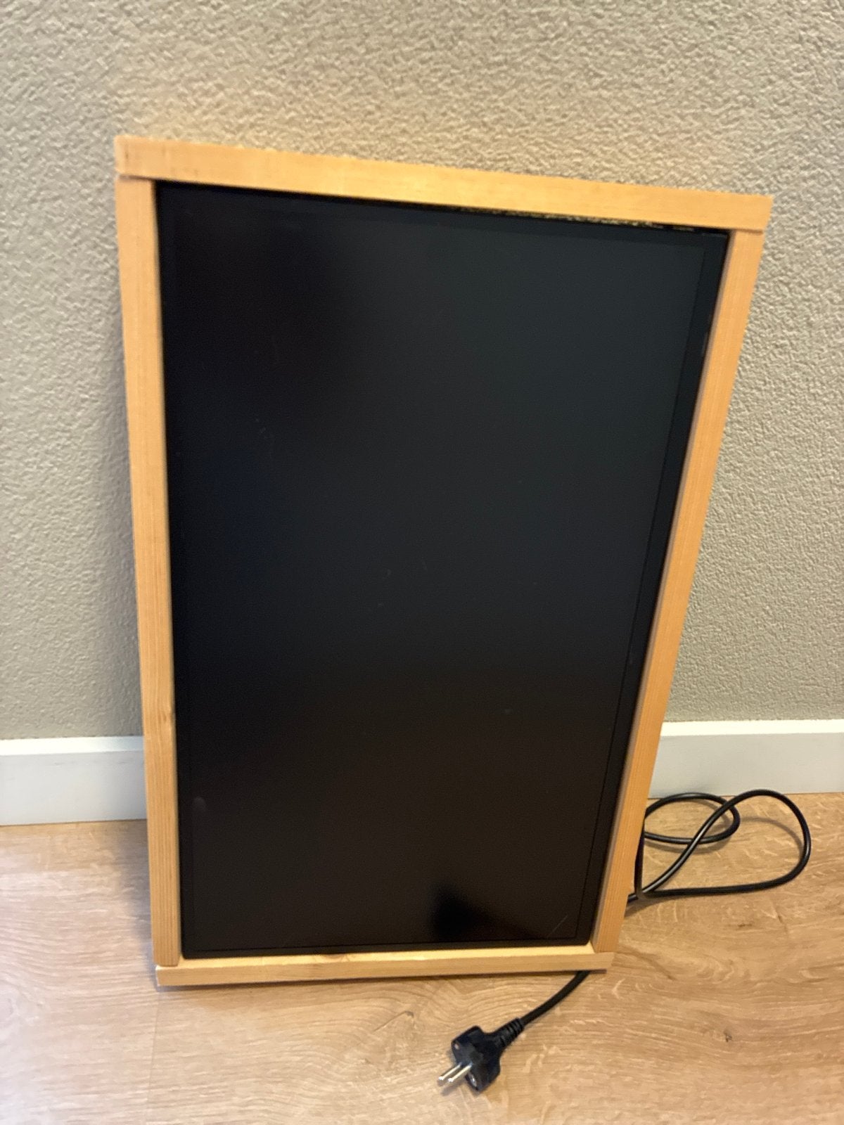 Iiyama b2481hs-b1 monitor met of zonder houten frame, Computers en Software, Monitoren, Ophalen, Full HD, 60 Hz of minder, Gebruikt