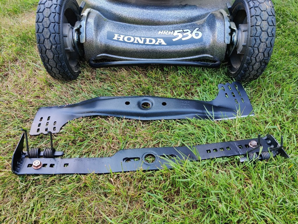 Honda grasmaaier mes en vertikuteermes (zeer goede staat), Tuin en Terras, Cirkelmaaier, Honda., Ophalen of Verzenden, Zo goed als nieuw