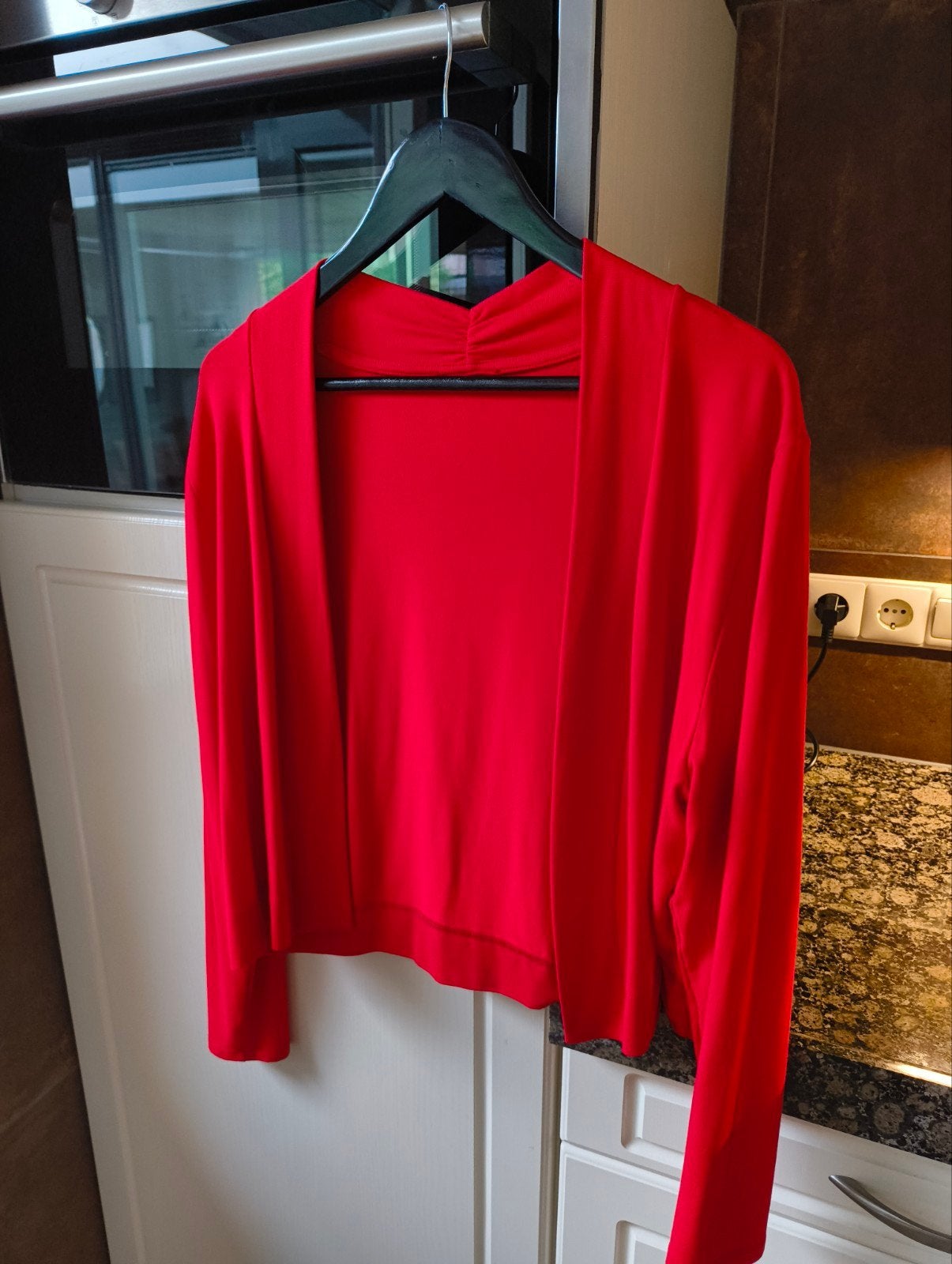Norah bolero vestje rood L, Kleding | Dames, Maat 42/44 (L), Ophalen of Verzenden, Zo goed als nieuw, Norah
