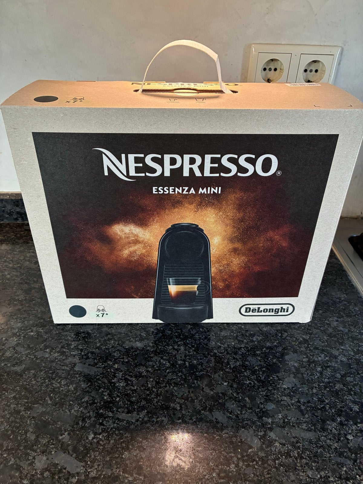 Nieuwe Nespresso Essenza Mini De'Longhi - Ongeopend!