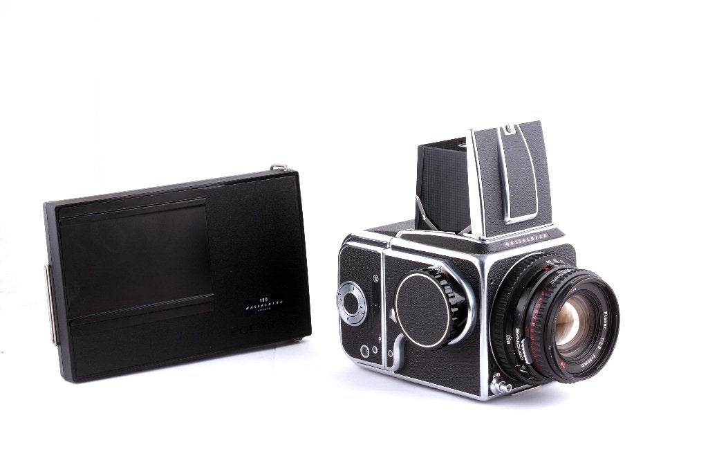 Hasselblad 500C + 80mm 2.8 Planar T* + A12  2 jaar garantie, Audio, Tv en Foto, Fotocamera's Analoog, Spiegelreflex, T, Ophalen of Verzenden