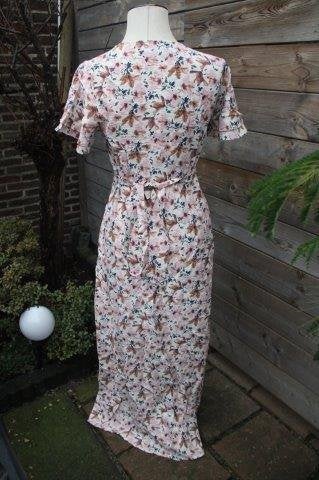 Wikkeljurk creme/ roze Femme9 mt S Maxi dress Vaste prijs AA, Femme9, Ophalen of Verzenden, Zo goed als nieuw, Roze