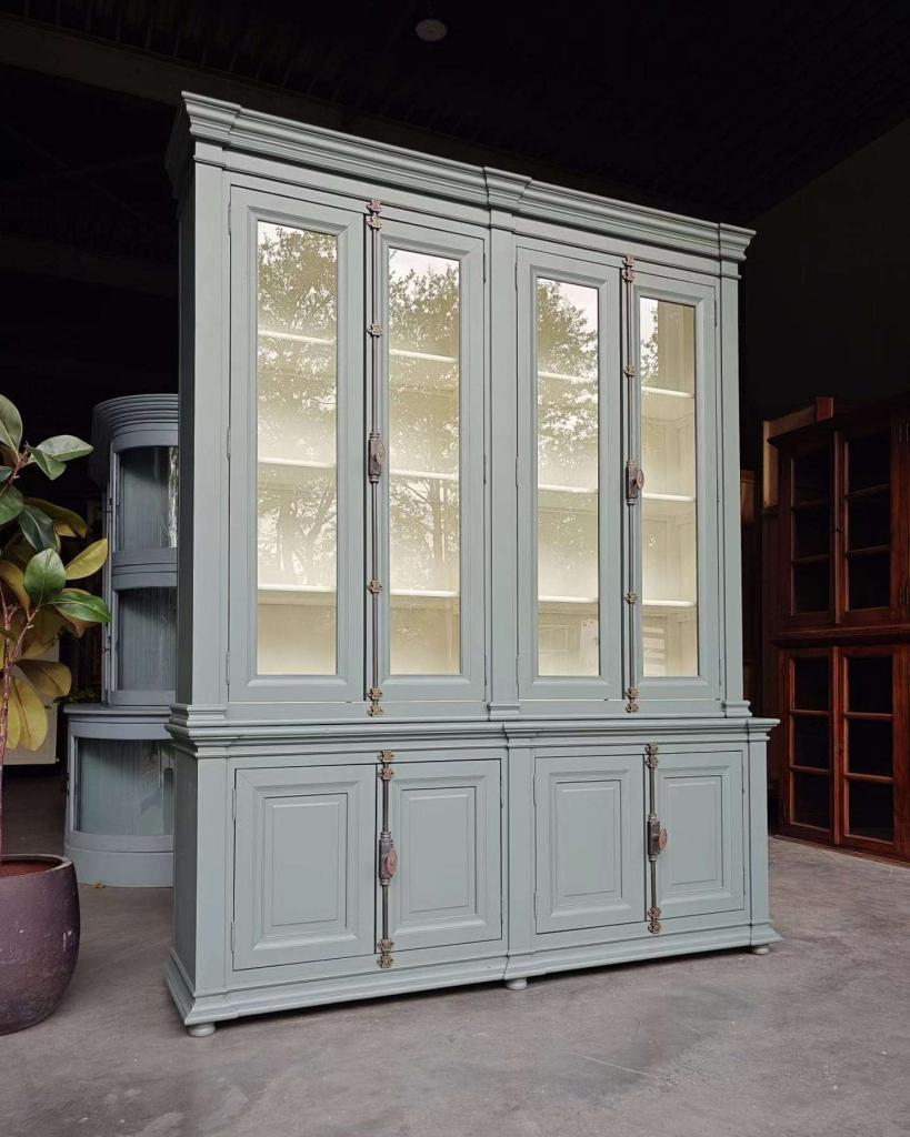 Hoge buffetkast in de kleur eucalyptus | Servieskast  #2436, Huis en Inrichting, Niet ingevuld, Metaal, Met deur(en), 200 cm of meer