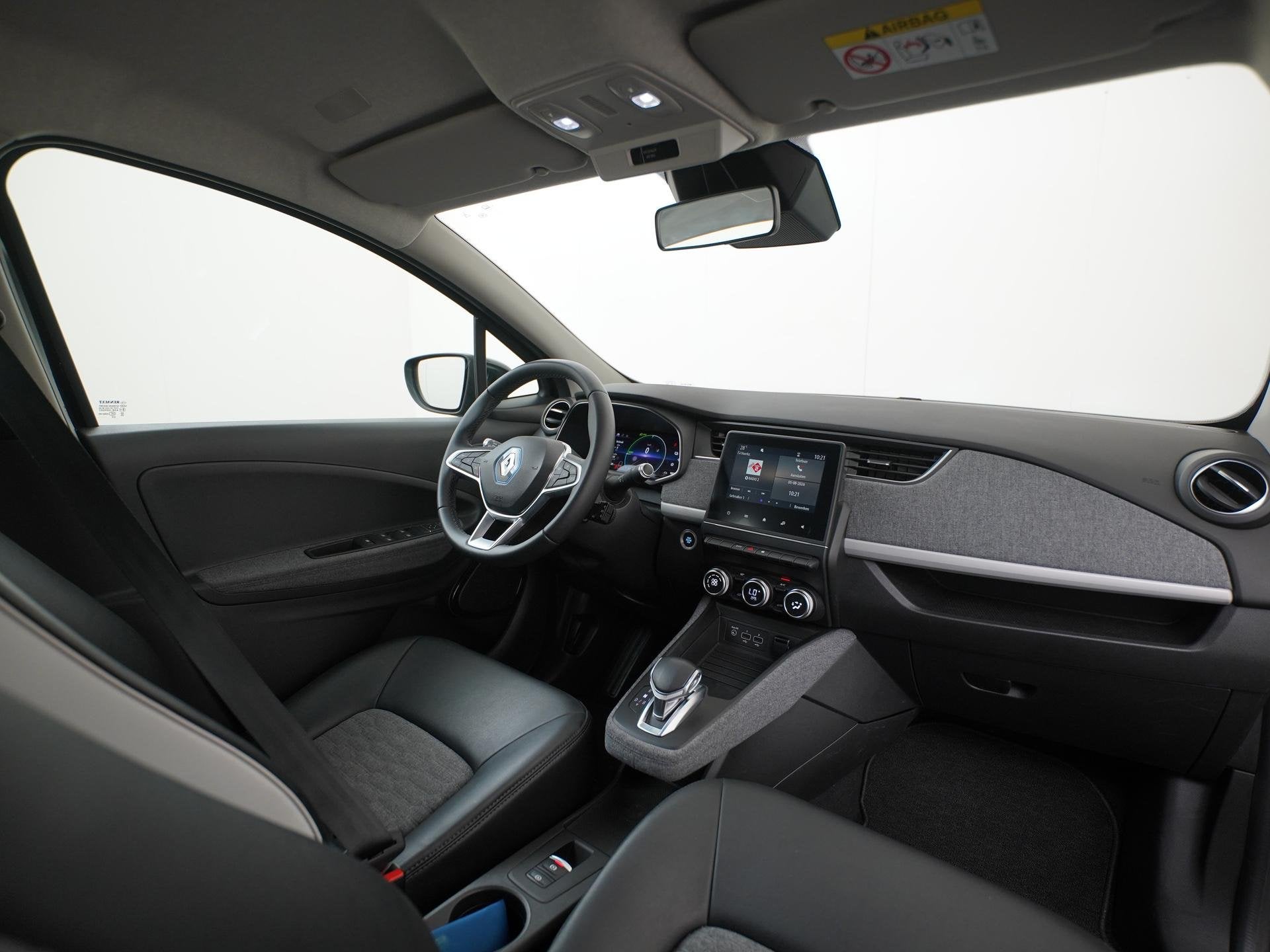 Renault ZOE R135 Zen 52 kWh | incl KOOP Accu | CCS Laden | Z, Auto's, Renault, Gebruikt, 180 min, Zwart, Origineel Nederlands