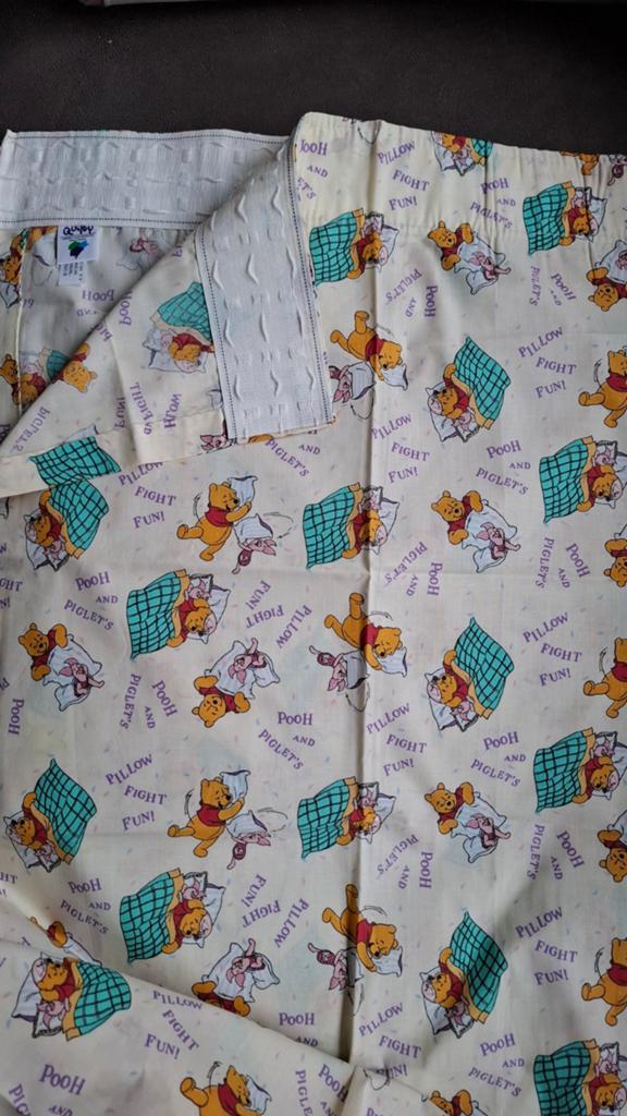 2 unieke nieuwe Winnie the Pooh gordijnen, Ophalen of Verzenden, Nieuw, Gordijnen of Lamellen