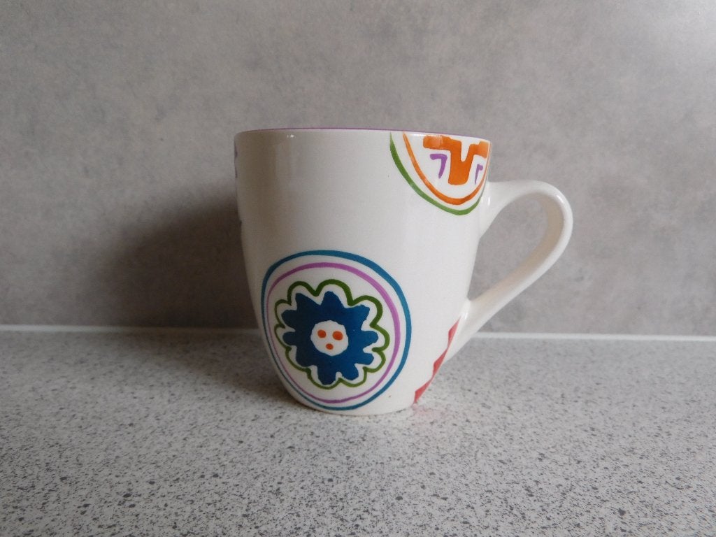 Mok 9x8 cm. Grafisch Patroon JET by ter Steege, Ophalen of Verzenden, Zo goed als nieuw, Overige stijlen, Kop(pen) en/of Schotel(s)