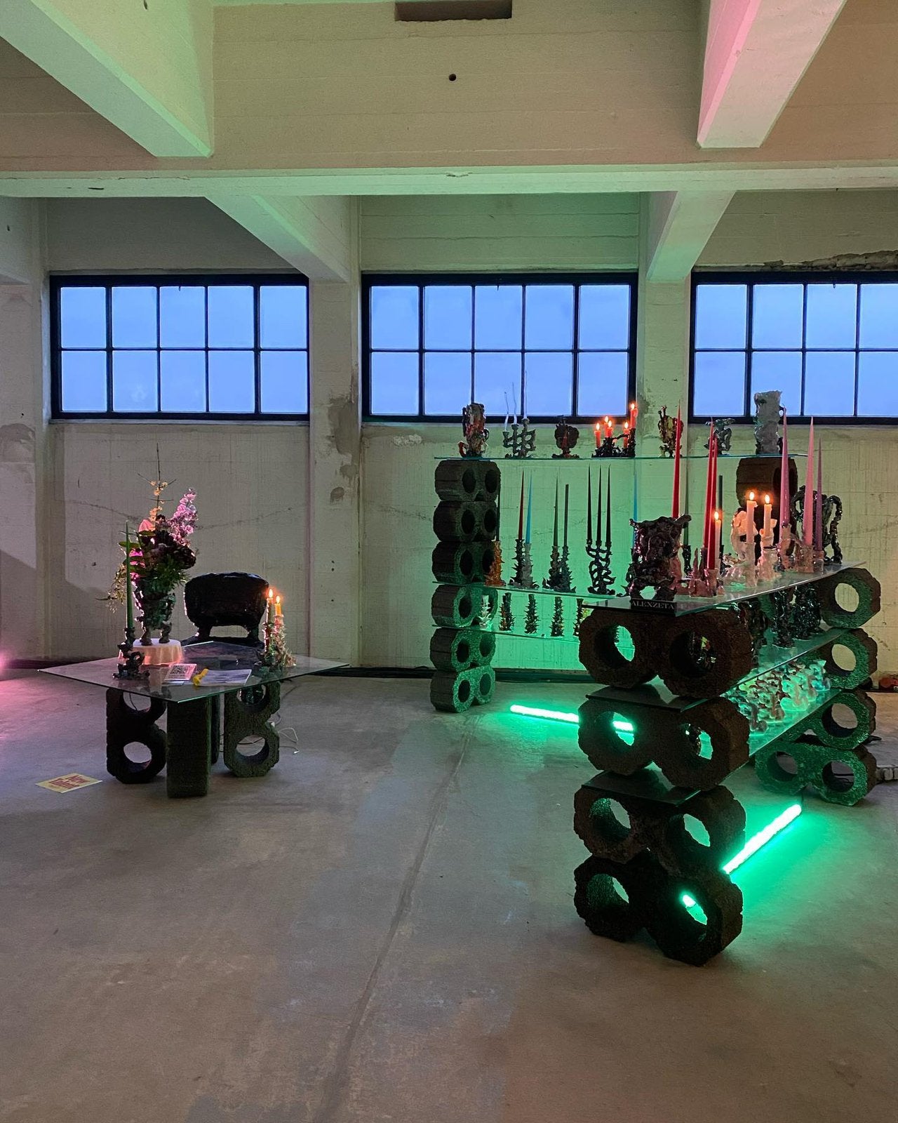 Brutalist Modular Exhibition Display System, Hobby en Vrije tijd, Feestartikelen | Verhuur, Zo goed als nieuw, Ophalen