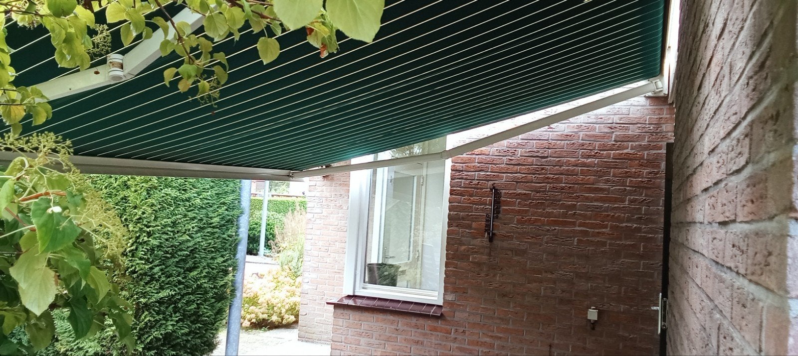 Zonnescherm knikarm elektrisch, Ophalen, Gebruikt, Elektrisch, 150 tot 300 cm