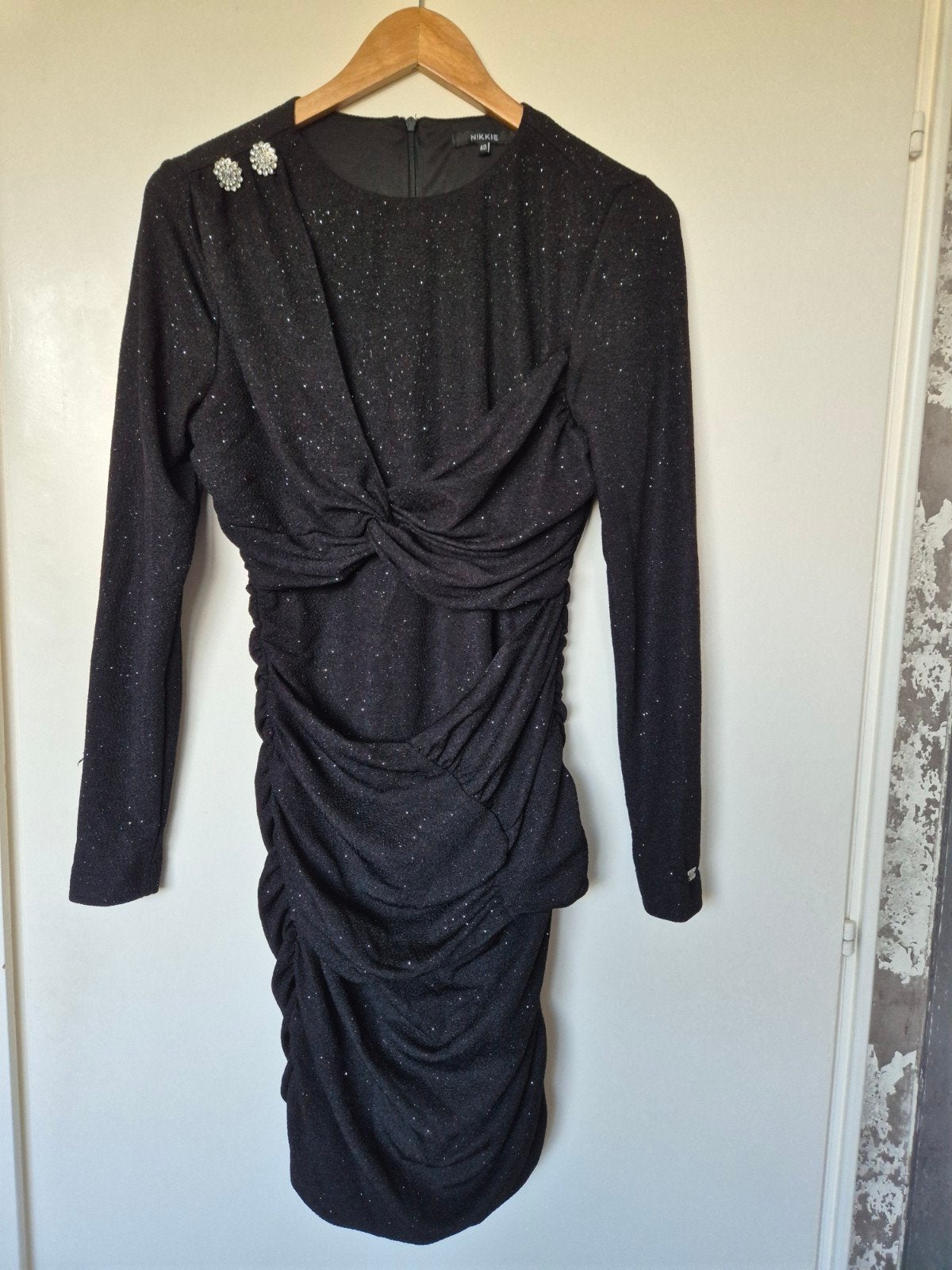 Nikkie jurk zwart met glitter en strass maat 40, Maat 38/40 (M), Zwart, Ophalen of Verzenden, Zo goed als nieuw
