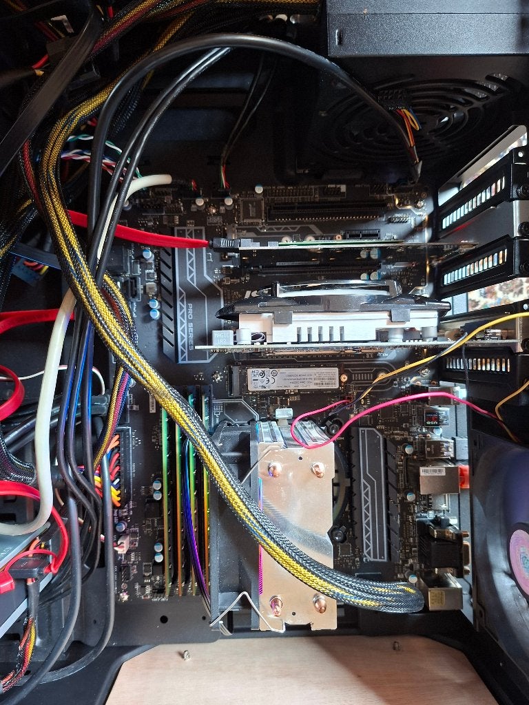 MSI B250 PC-Mate + Intel Core I5 6400+Win 11, Computers en Software, Moederborden, LGA 1151, DDR4, Ophalen of Verzenden, Zo goed als nieuw
