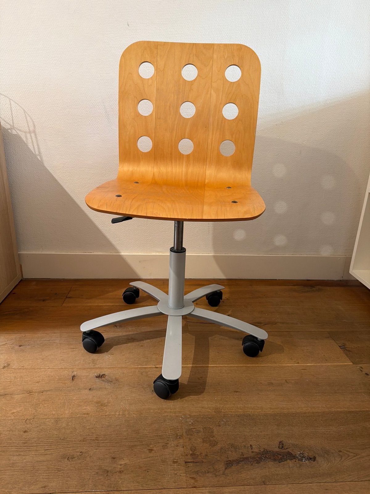 Verstelbare IKEA bureaustoel van hout, Ophalen, Gebruikt, Overige kleuren, Bureaustoel