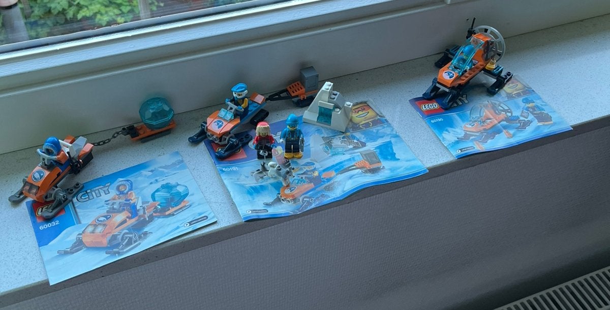 3 lego city sets 60032, 60190, 60191, Kinderen en Baby's, Speelgoed | Duplo en Lego, City, Lego, Ophalen of Verzenden, Zo goed als nieuw