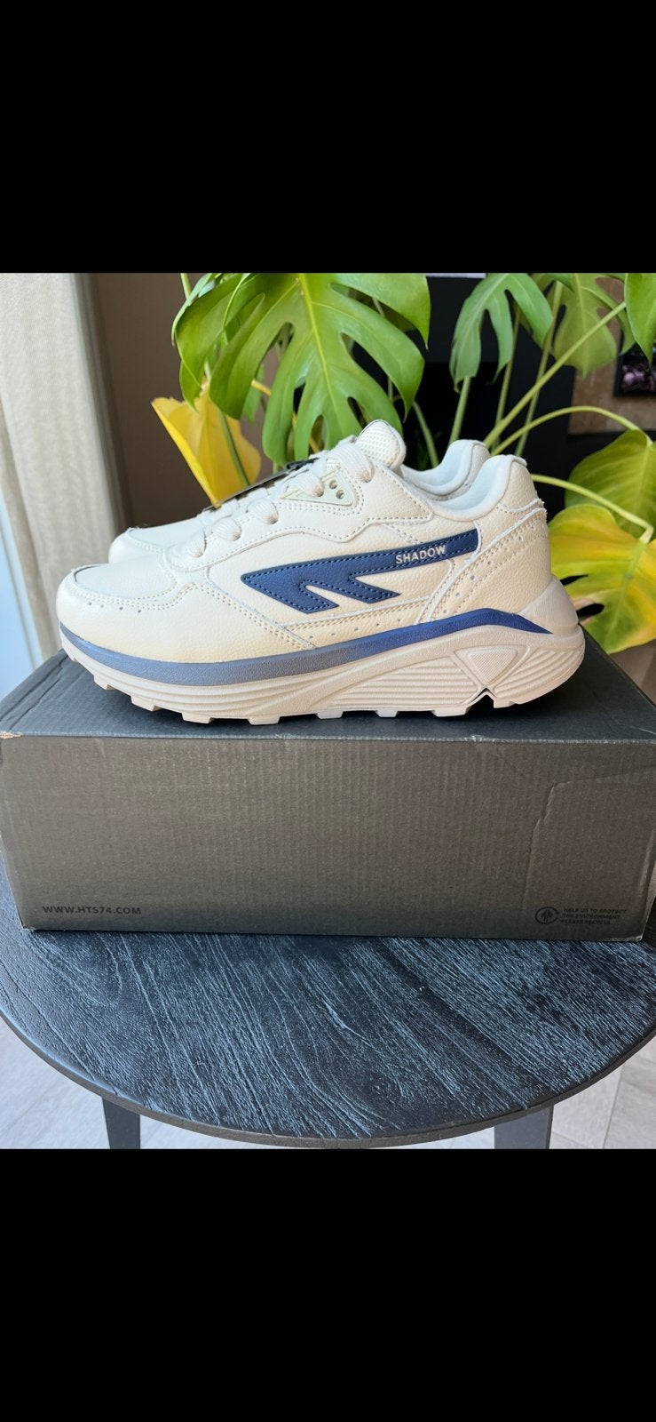 Hi-Tec HTS Shadow 39/42, Ophalen of Verzenden, Nieuw, Overige kleuren, Sneakers of Gympen