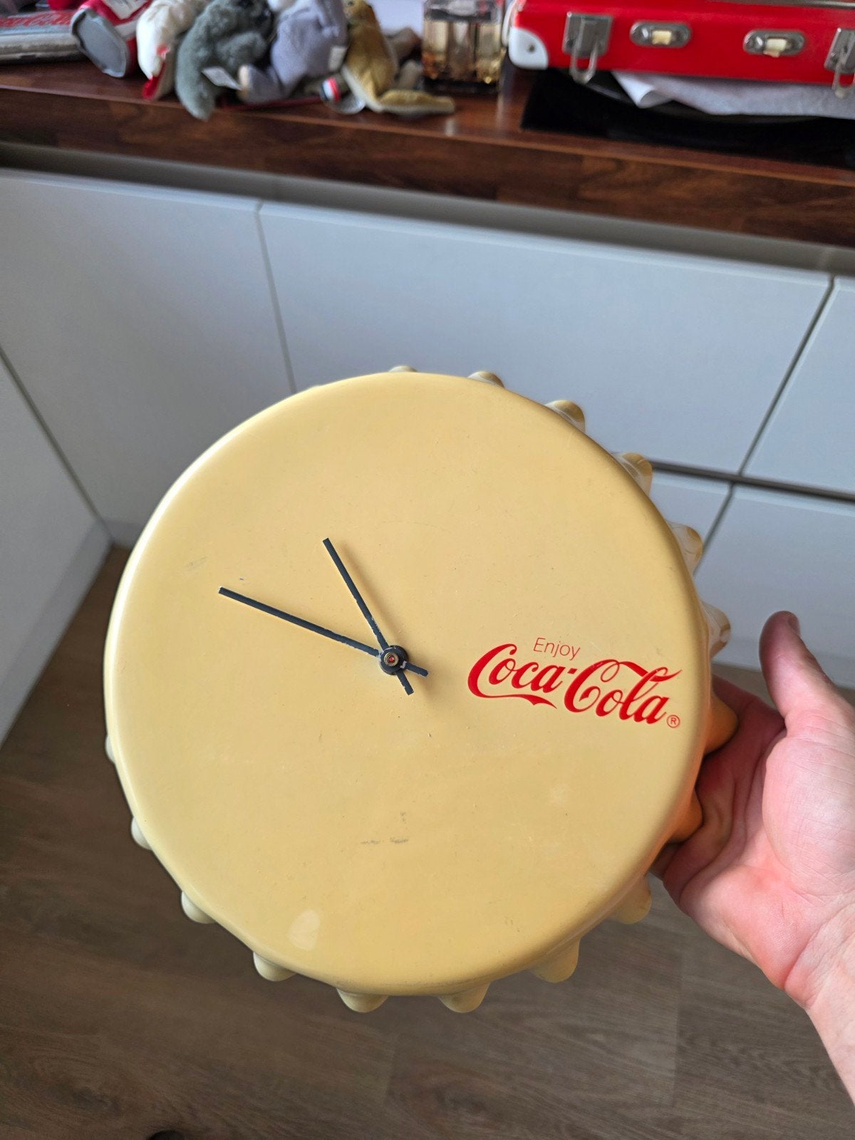 Vintage Coca-Cola Flesdop Wandklok - West Germany, Antiek en Kunst, Ophalen of Verzenden