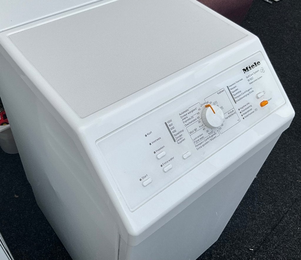 Perfecte Miele W667 Bovenlader, 4 tot 6 kg, Ophalen, Zo goed als nieuw, 85 tot 90 cm