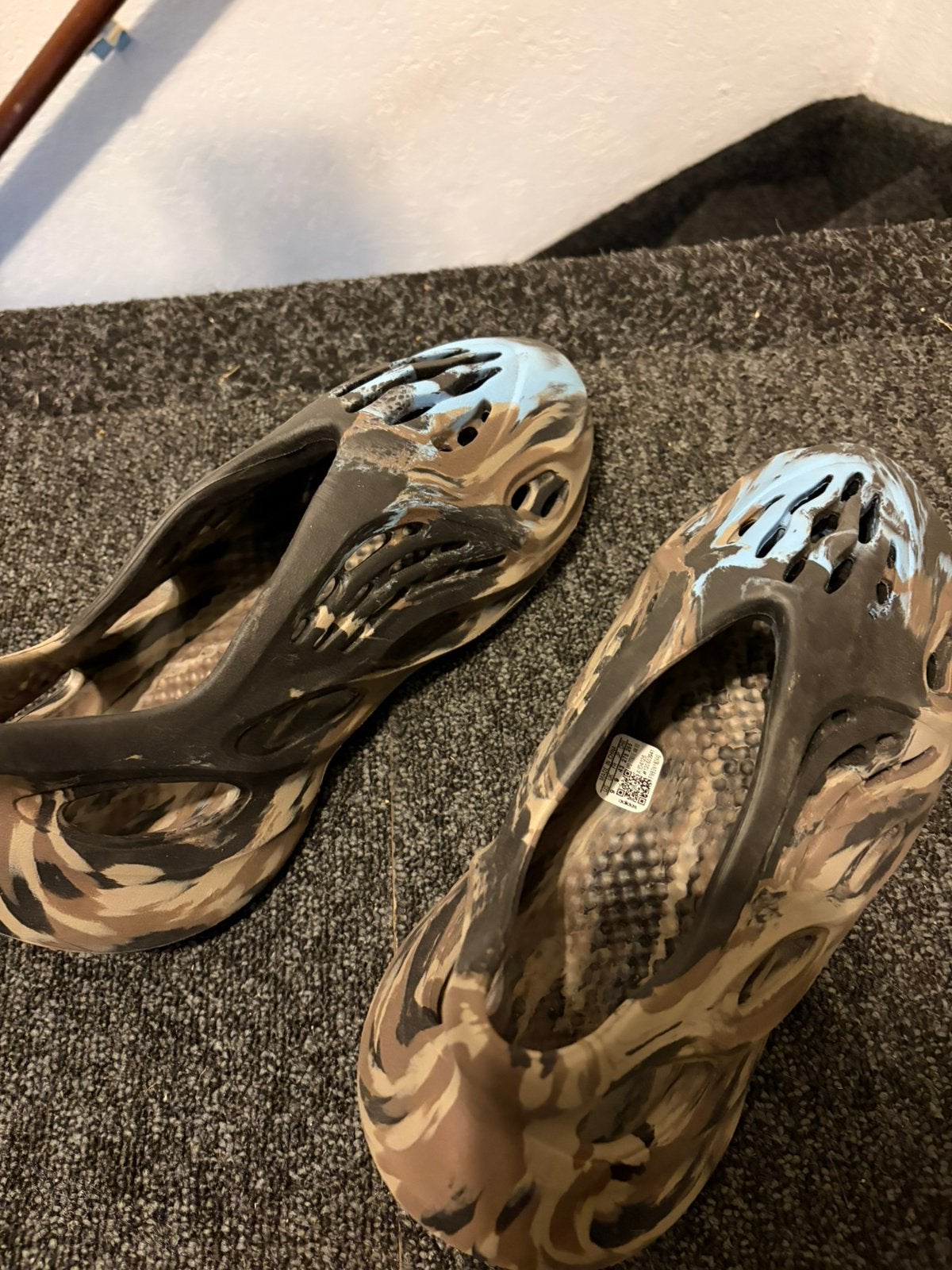 adidas Yeezy Foam, Bruin, Overige typen, Ophalen of Verzenden, Zo goed als nieuw