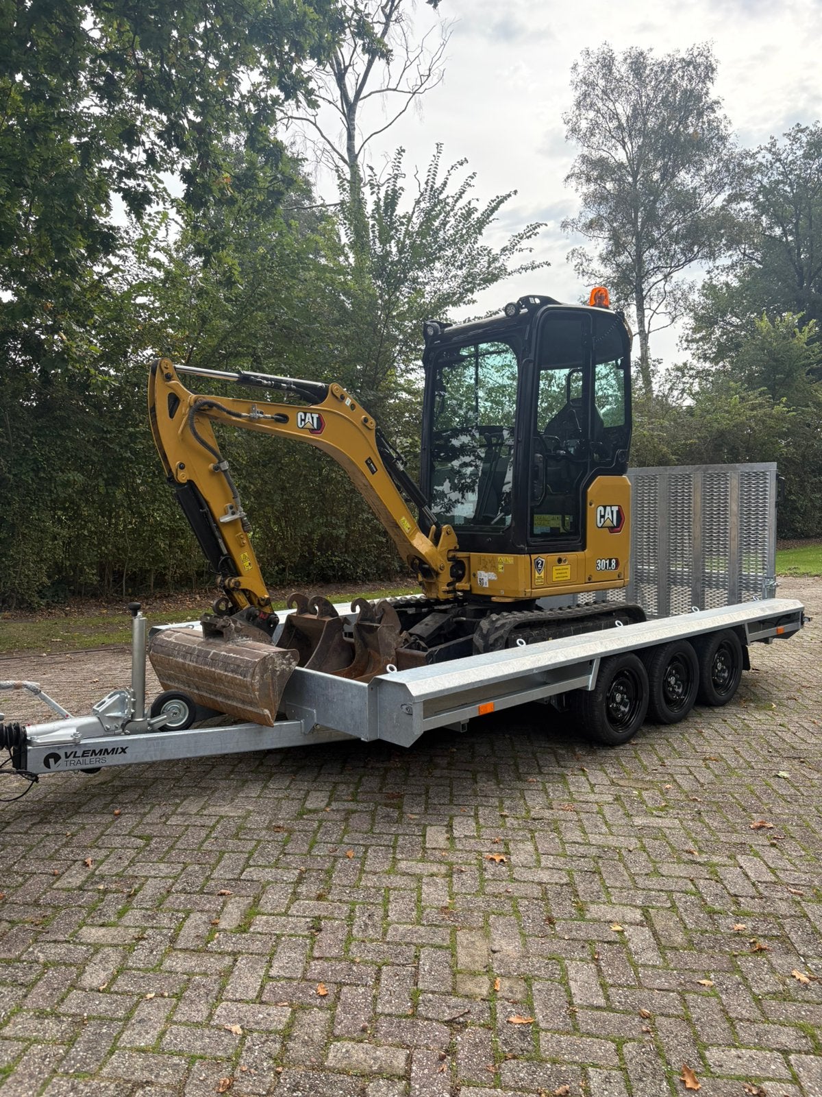 Catepillar 301.8 minikraan graafmachine vlemmix trippelasser, Ophalen, Graafmachine