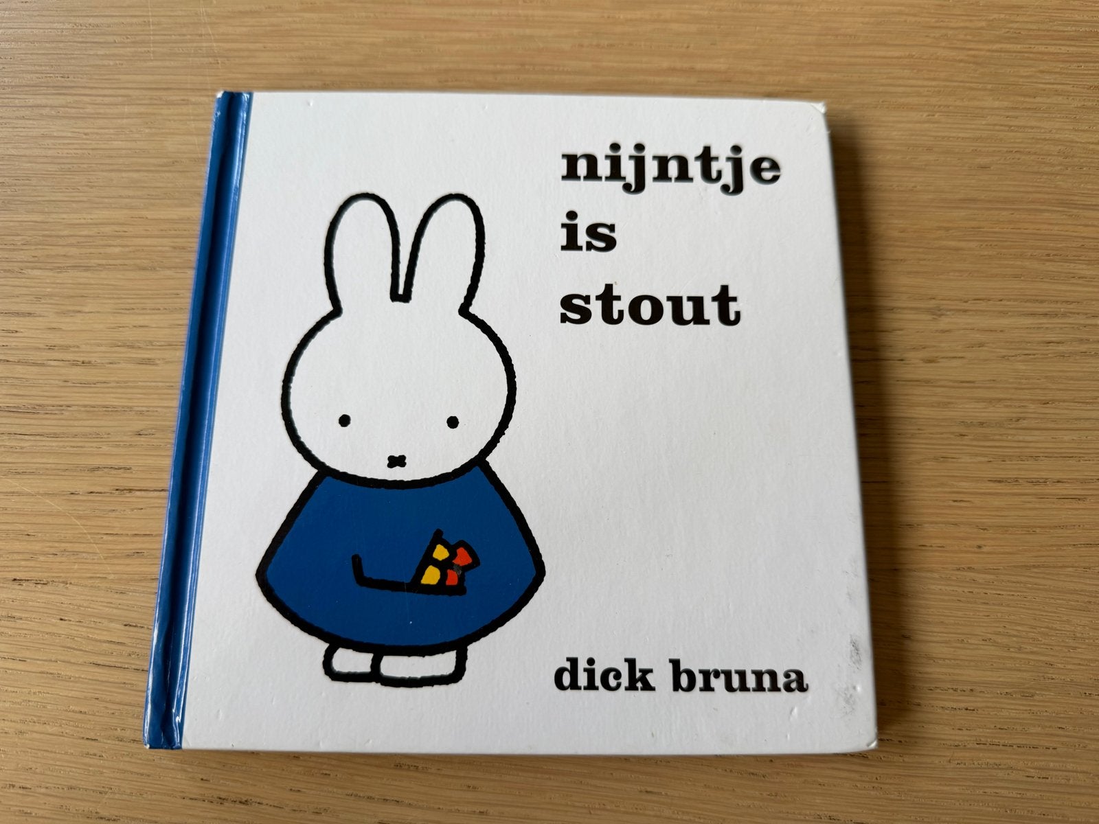Nijntje is stout - Dick Bruna (Hardcover), Ophalen, Gelezen, 1 tot 2 jaar