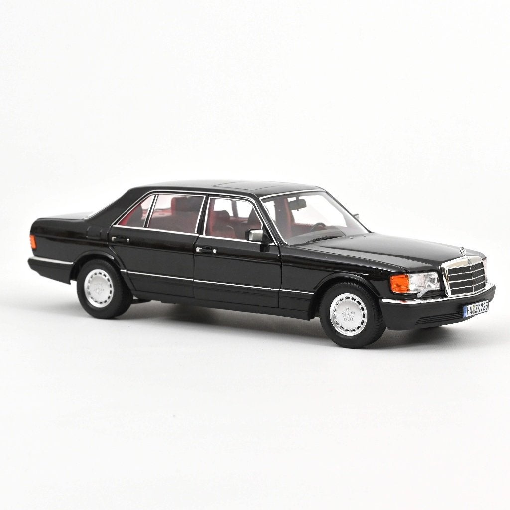 Mercedes Benz 560 SEL 1991 Zwart Schaal 1/18 Norev, Hobby en Vrije tijd, Modelauto's | 1:18, Auto, Norev, Ophalen of Verzenden