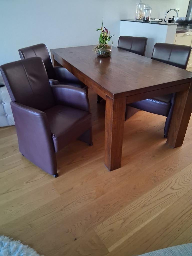 Eettafel en 4 stoelen., Huis en Inrichting, Tafels | Eettafels, Ophalen, Rechthoekig, 50 tot 100 cm