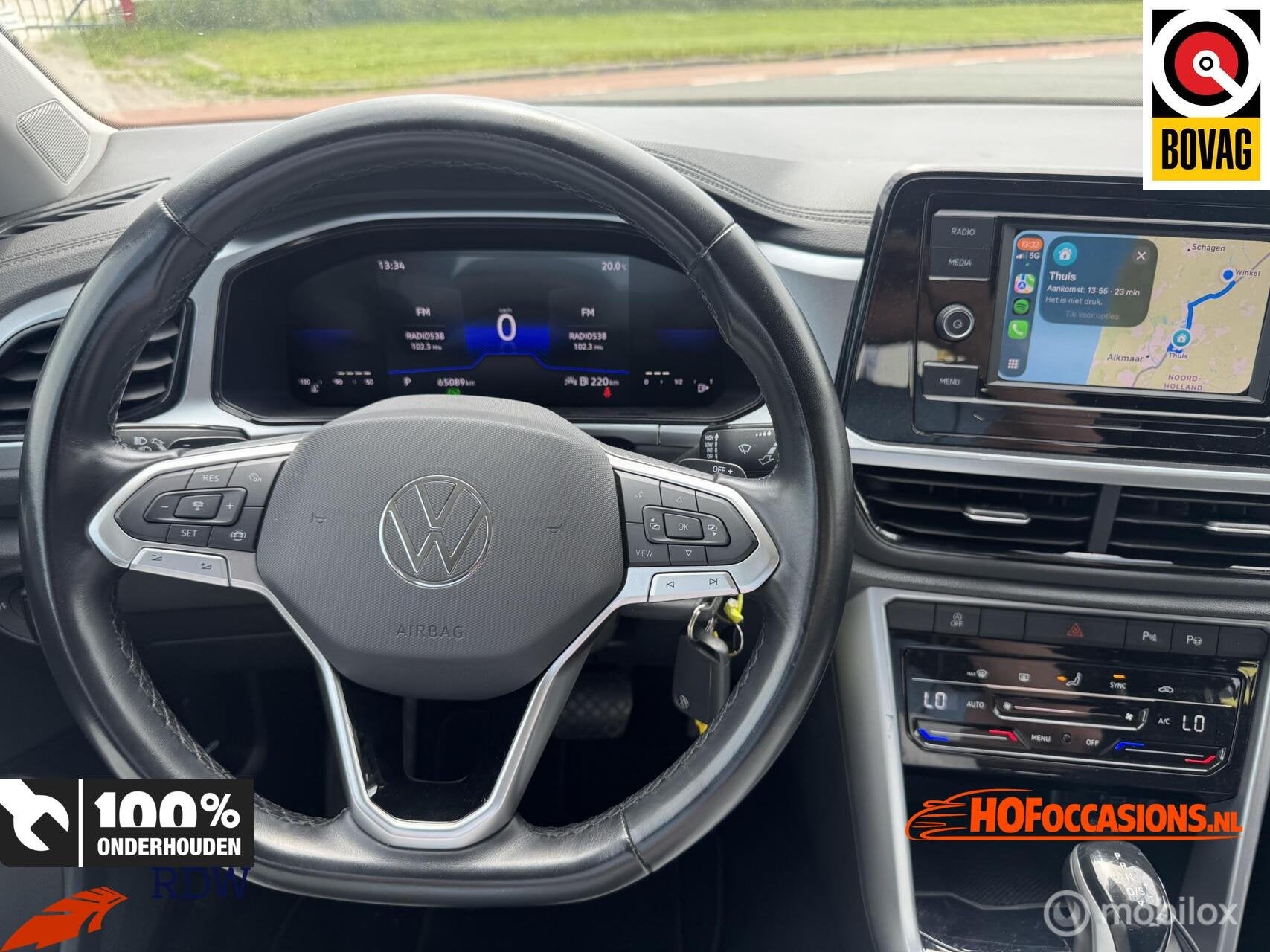 Volkswagen T-Roc 1.5 TSI Life Business ADAPT.CRUISE/CARPLAY/, 1258 kg, Euro 6, 4 cilinders, Bedrijf