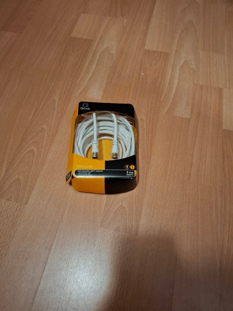 Q-Link coax kabel RG59 met F-connector 5 meter met garantie, Verzenden, Zo goed als nieuw, 2 tot 5 meter, Coaxiale kabel