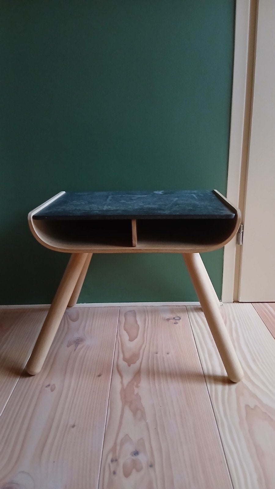 PlanToys Houten tafeltje kinderbureau, met krijtbord functie, Ophalen, Gebruikt, Jongen of Meisje