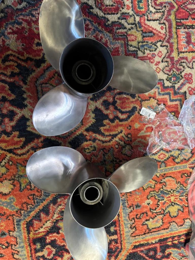 Mercury Mirage Plus 21P propeller (2 stuks), Watersport en Boten, Ophalen of Verzenden, Gebruikt, Motor en Techniek