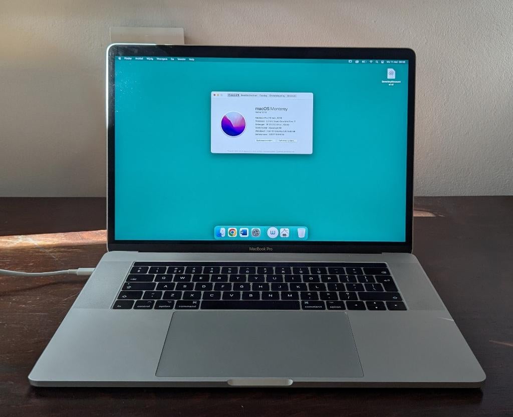 MacBook Pro  15 inch 2016, 256 GB, 2 tot 3 Ghz, Zo goed als nieuw, 16 GB