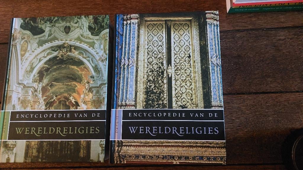 encyclopedie van de wereld religies- deel 1 en deel 2, Boeken, Encyclopedieën, Ophalen of Verzenden, Zo goed als nieuw, Los deel