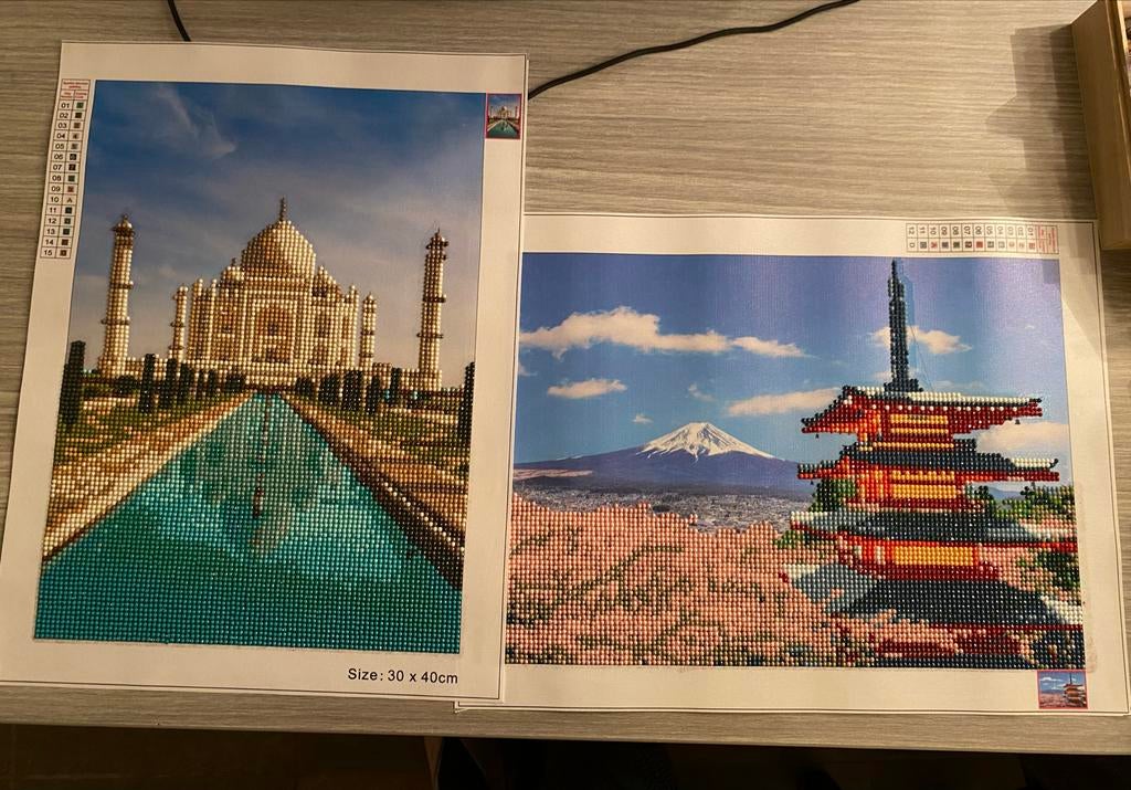 Diamond Painting: Chureito Pagode & Taj Mahal (30x40 cm), Ophalen of Verzenden, Gebruikt, Gebouwen, Diamond painting