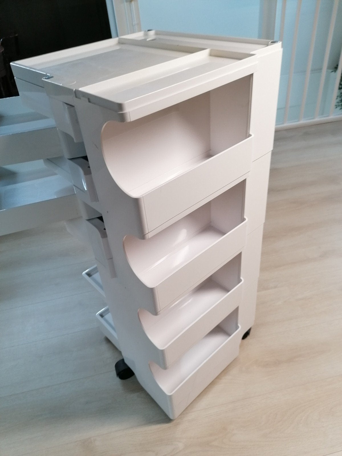 B line Boby Ladewagen 4/6 design trolley van Joe Colombo, Huis en Inrichting, Ophalen, Kunststof, 5 laden of meer, 50 tot 100 cm