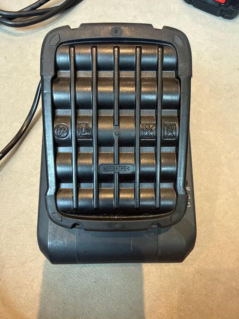 Bosch 18V Accu en AL 1880 CV, Ophalen, Gebruikt
