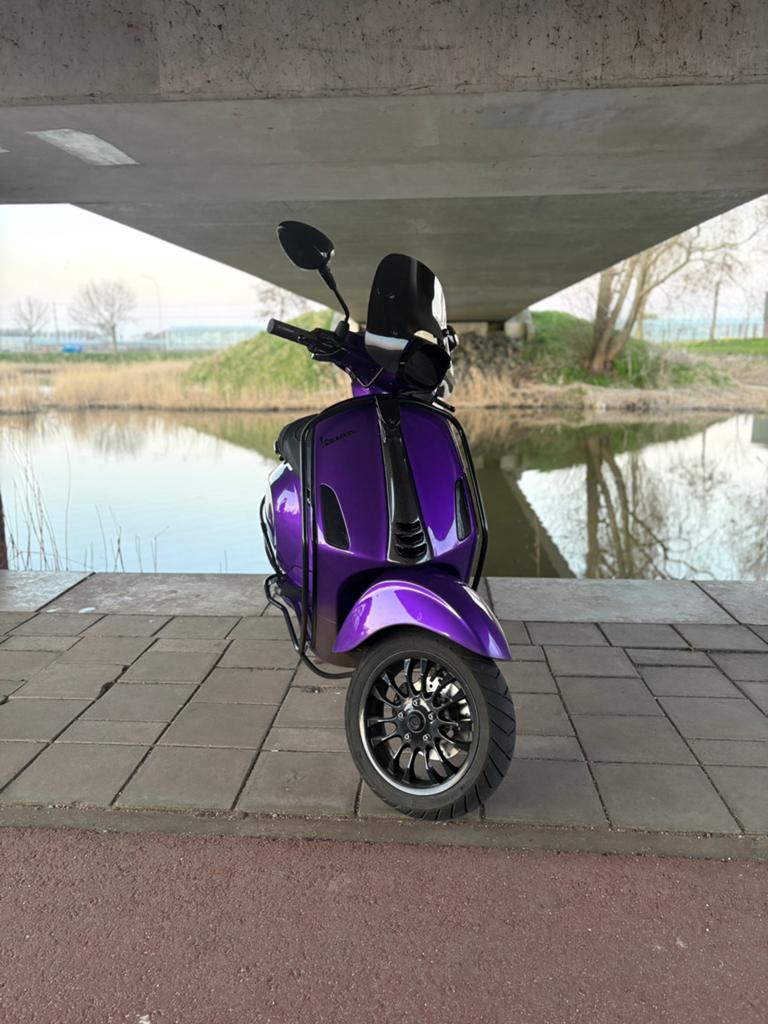 Vespa sprint e5 50cc, Ophalen, Maximaal 45 km/u, Vespa S, Zo goed als nieuw