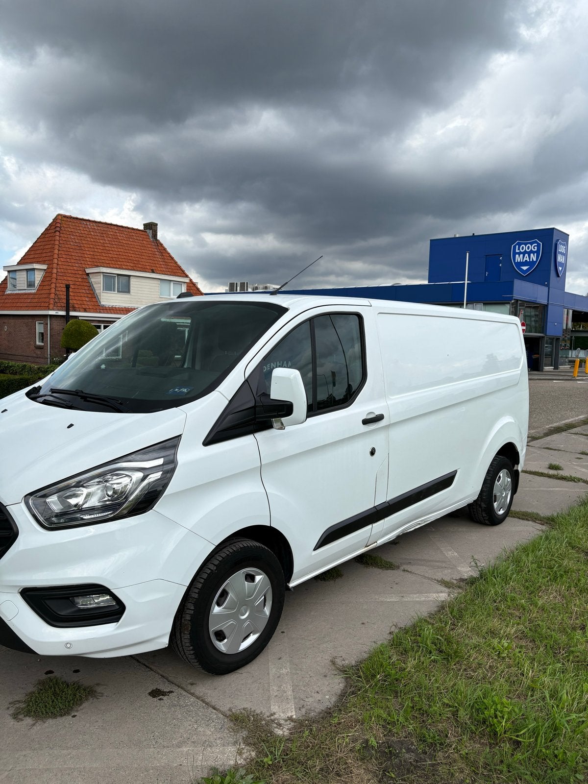 Ford Transit Custom GB 2.0 Tdci 130PK 300 L2h1 2020 Wit, Auto's, Voorwielaandrijving, 1995 cc, 4 cilinders, 129 pk