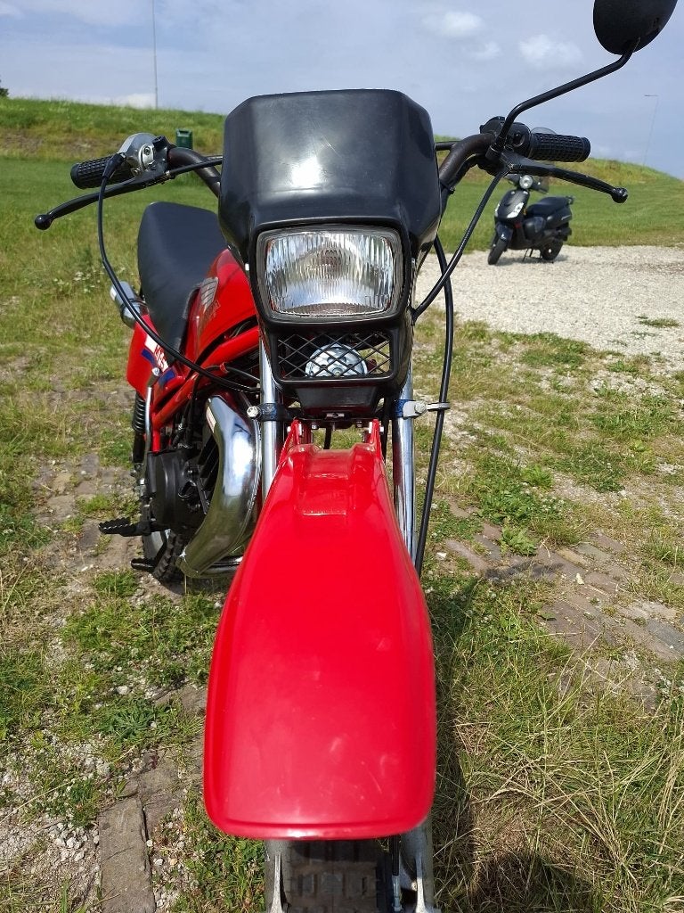 Honda MT5 1987 - Gereviseerd motorblok, 5 versnellingen, Fietsen en Brommers, Brommers | Honda, Ophalen, Gebruikt, Maximaal 45 km/u