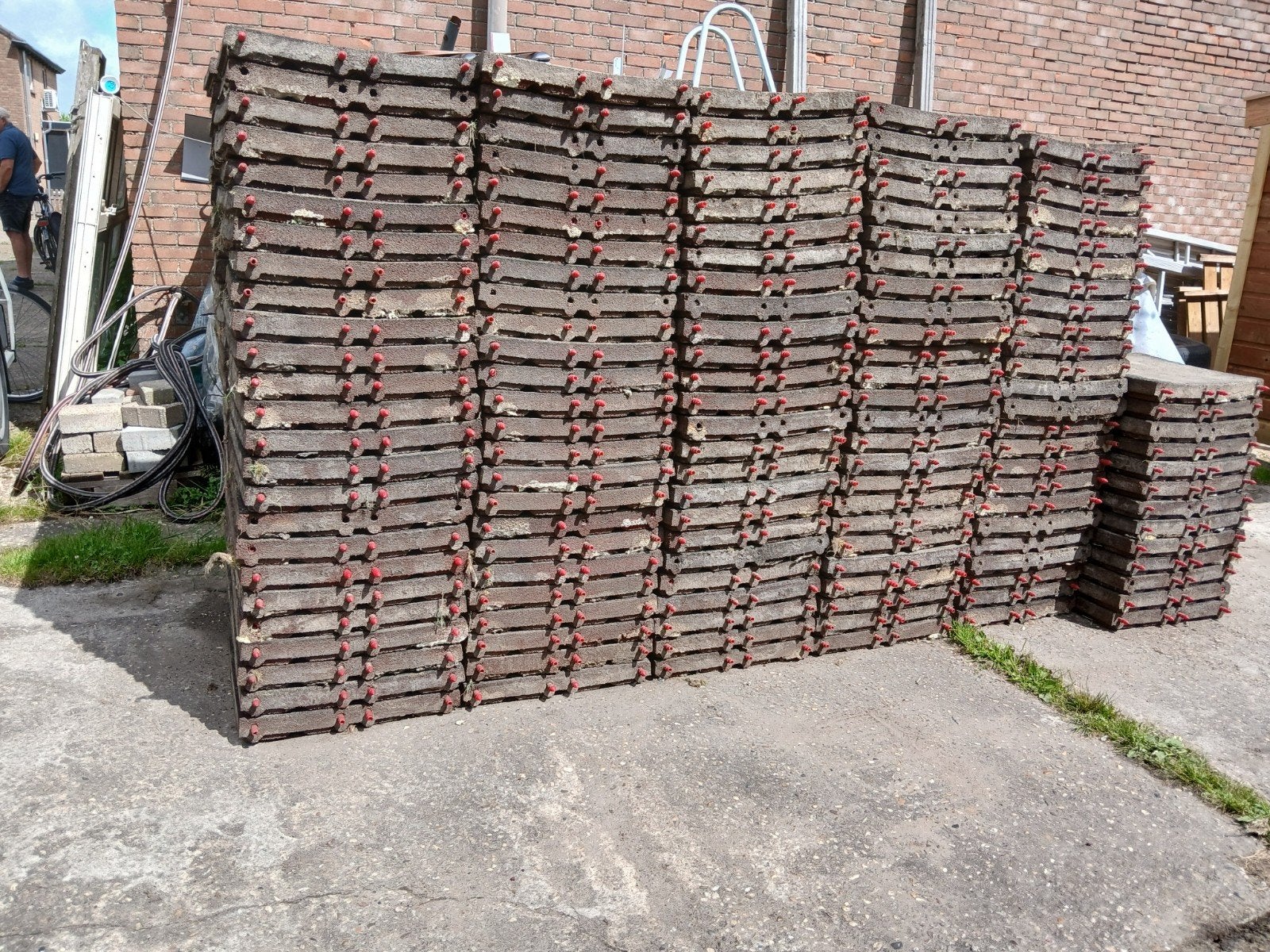 Rubber tegels of staltegels van schoolplein 50x50x6 CM, Ophalen, Gebruikt, Rubber, Overige typen