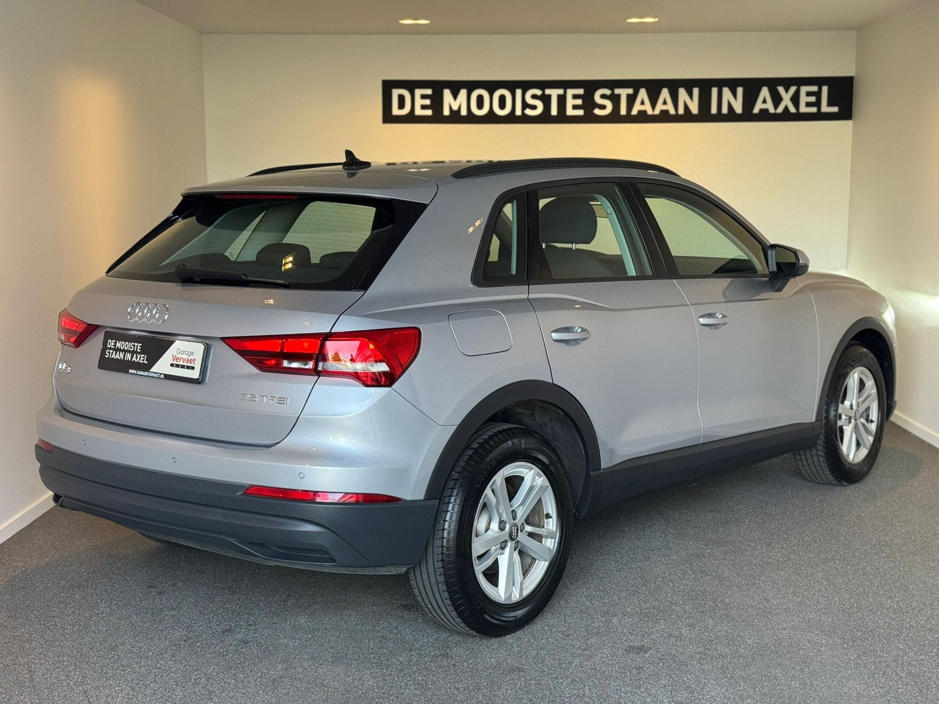 Audi Q3 35 TFSI (bj 2019, automaat), Auto's, Audi, Stof, 4 cilinders, 150 pk, 1505 kg