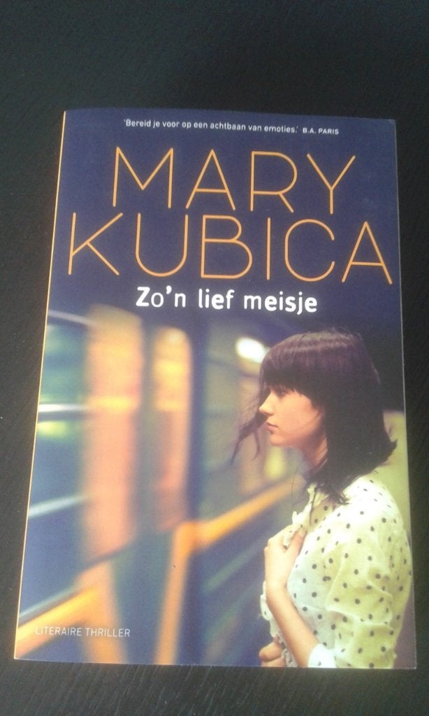 Zo'n lief meisje/Bevroren/De onbekende vrouw - Mary Kubica, Boeken, Ophalen of Verzenden, Zo goed als nieuw, Mary Kubica, Amerika