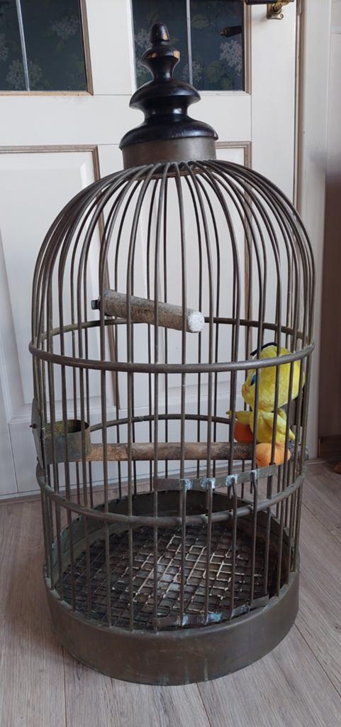 Antieke grote koperen vogelkooi, Ophalen