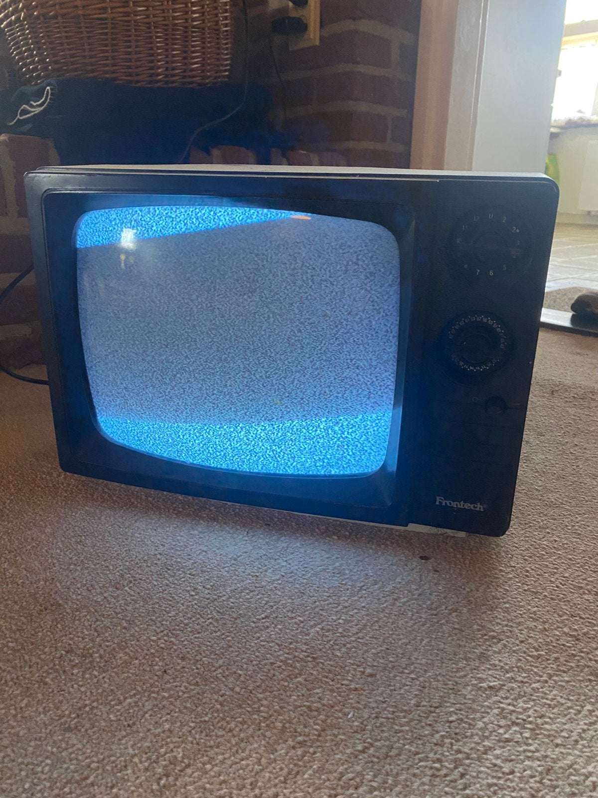 Retro vintage draagbare tv, Ophalen of Verzenden