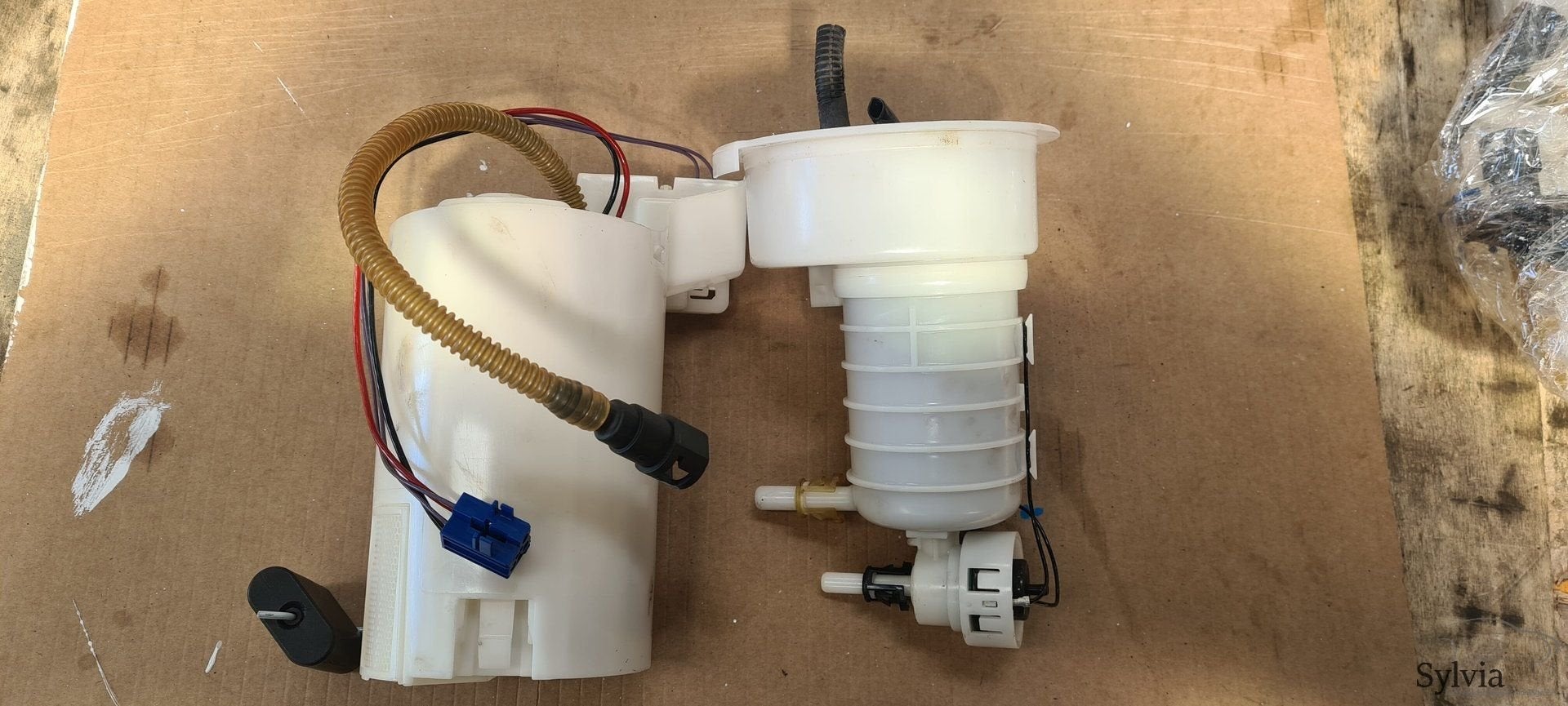 Brandstofpomp Benzinepomp BMW Z4 E85 6764663 / 6764664, Auto-onderdelen, Brandstofsystemen, Gebruikt, -, -, Ophalen of Verzenden