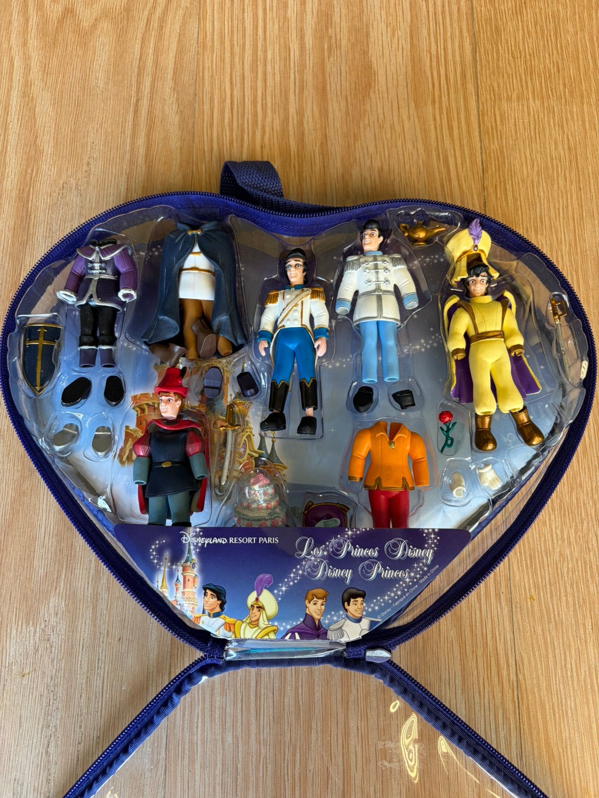 Vintage Disney Prince Fashion Set (Disneyland Paris), Ophalen of Verzenden, Overige figuren, Zo goed als nieuw, Overige typen