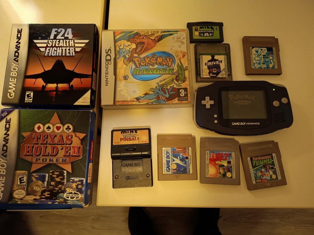Gameboy Advance met 11 spellen, incl. Pokémon Sapphire, Ophalen, Gebruikt, 1 speler, Role Playing Game (Rpg)
