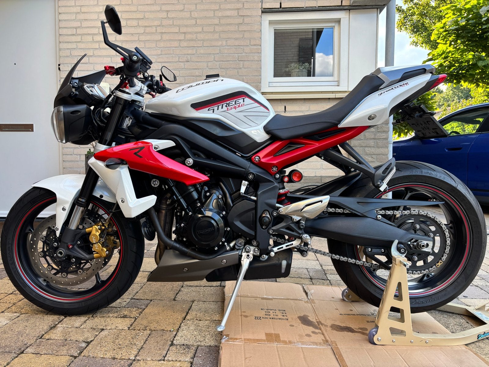 Street Triple 675 R (18.600km) - Nieuwstaat, SC-Project, Motoren, Motoren | Triumph, Sportuitlaat, Motorrijbewijs A, Gebruikt