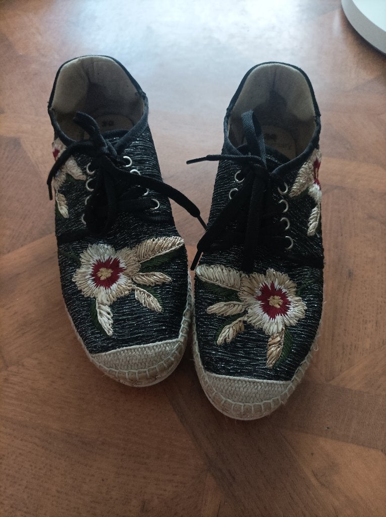 Kanna Sneakers espadrilles maat 39, Zwart, Ophalen of Verzenden, Zo goed als nieuw, Espadrilles of Moccasins