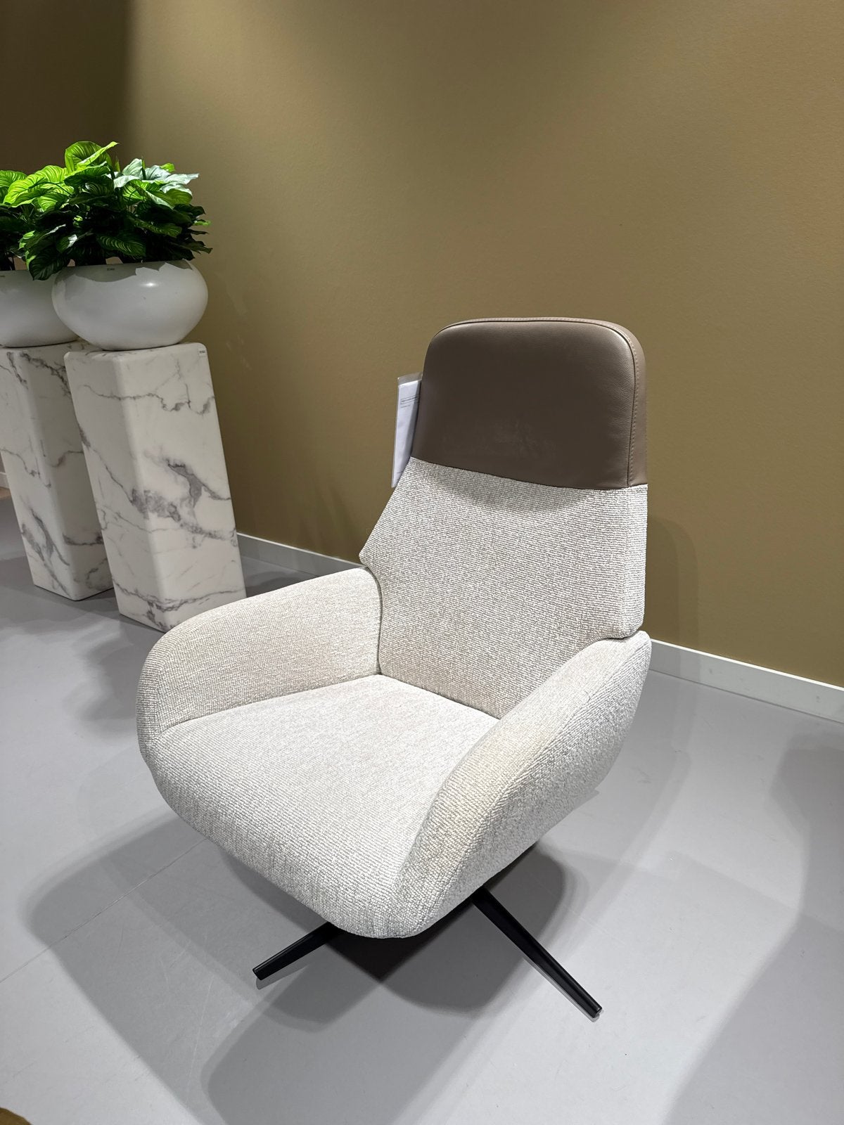 Montel Vision Combi fauteuil met ARS - Stof en Leer, Ophalen, 75 tot 100 cm, Zo goed als nieuw, Stof