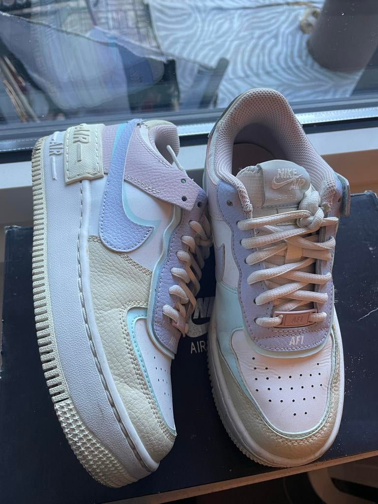 Nike Air Force 1 Shadow Pastelkleuren, Kleding | Dames, Schoenen, Ophalen of Verzenden, Zo goed als nieuw, Overige kleuren, Sneakers of Gympen