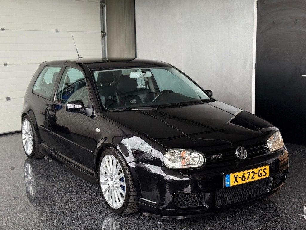 Volkswagen Golf 3.2 V6 R32 DSG 2003 241PK Nieuwstaat / Deale, Automaat, Gebruikt, Zwart, 3189 cc